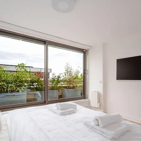 Apartment Elysee's