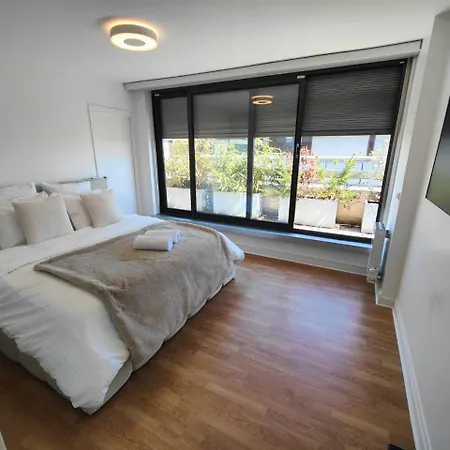 Apartment Elysee's
